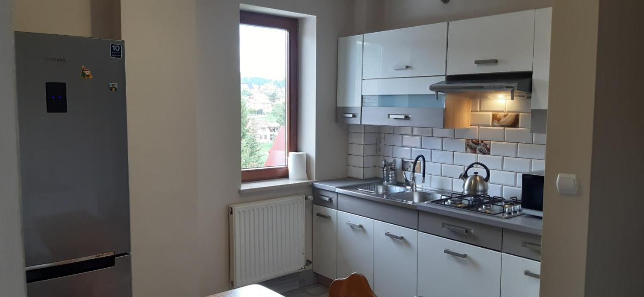 Pokoje Goscinne U Krysi Mizerna Esterno foto